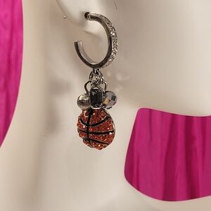 🏀 Basketball Charm Hoop Earrings